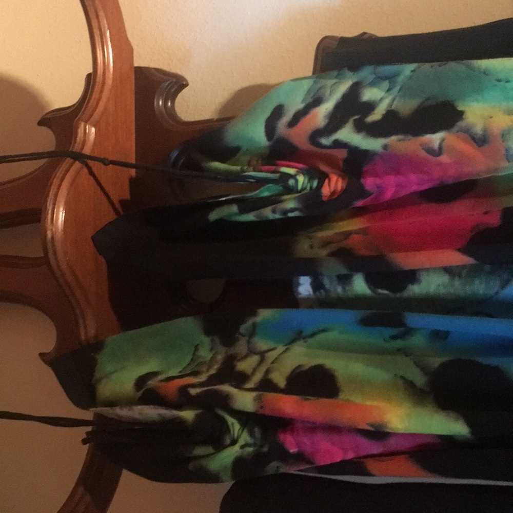 Sweater - Picture 4 of 7